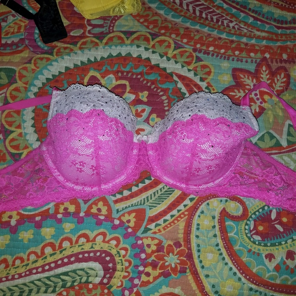 Victoria's secret bra